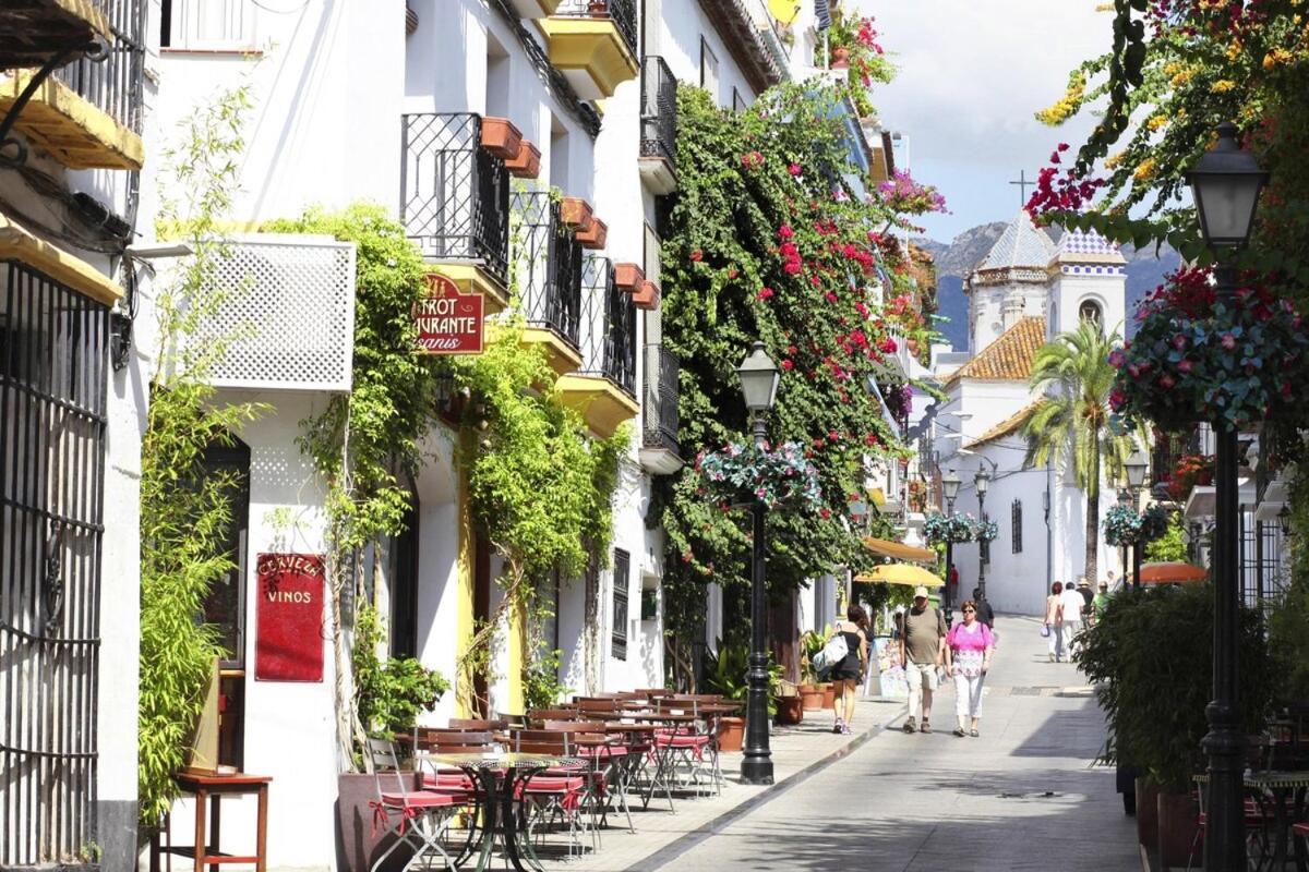 Lady Of The Night Apartment Marbella